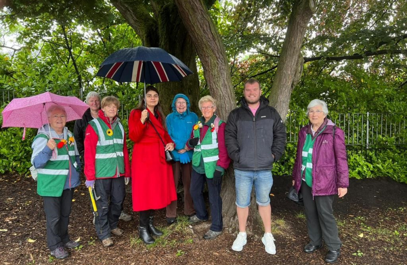 Pam volunteers - Milngavie in Bloom